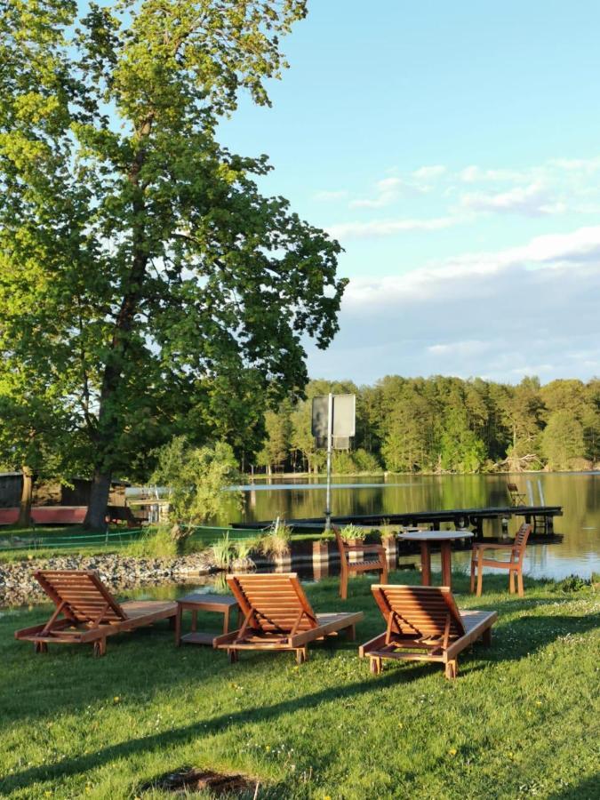 Schoene 3Zimmer Ferienwohnung Direkt Am Baalensee Fürstenberg-Havel Exterior foto